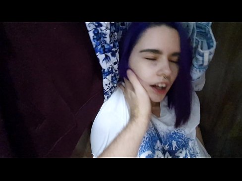 ❤️ Nire ahizpa armairuan aurkitu eta lagundu zion esperma ️ Azal bideoa gurean eu.recetasketo.top ❤